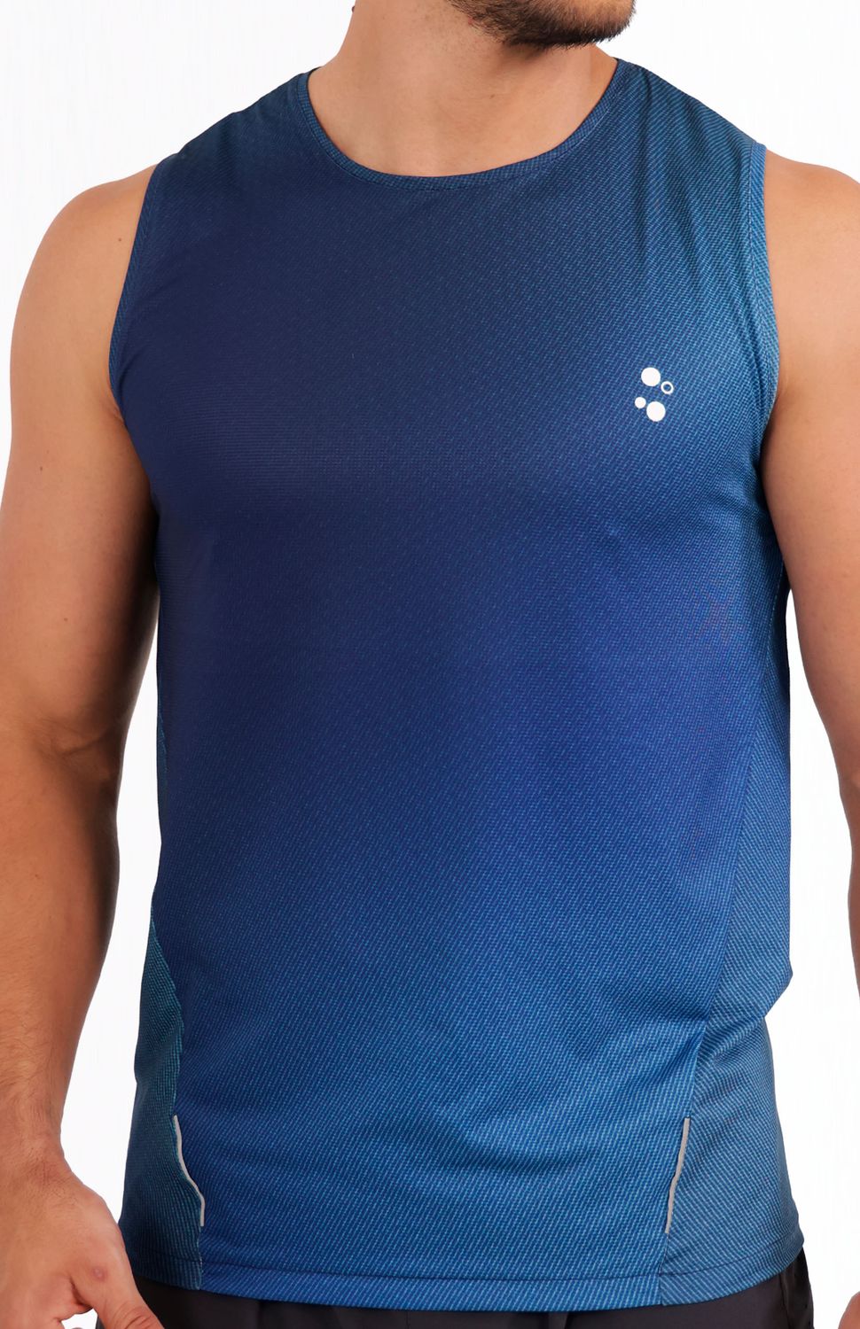 Entrena sin límites con nuestra camiseta running ,gracias nuestro tejido microperforado de alta ventilación que mantiene tu cuerpo fresco mientras corres. Su fit semiajustado se adapta a tu movimiento sin restringir, ideal tambien para pesas o crossfit . Material de secado rápido que distribuye la humedad de manera uniforme ,reflectivos frontales para visibilidad extra en entrenamientos en exteriores y condiciones de baja visibilidad.
Ideal para: Gym, Crossfit, Running, Entrenamiento funcional.
 
 https://static.wixstatic.com/media/02498f_69e8c82d59874792a63333f332016377~mv2.jpg 
 80000 
 true 
 765474163,574087863,573463925 
 true 765474163,574087863,573463925