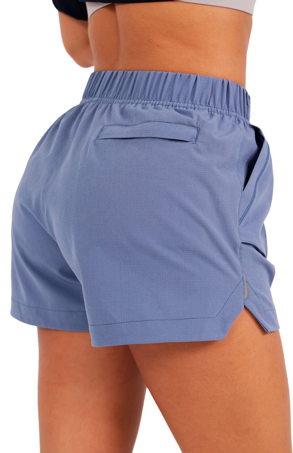 El equilibrio perfecto entre deportivo y casual. Este short te acompaña del gym a la calle sin perder estilo ni funcionalidad,sus bolsillos tipo cargo delanteros amplios y prácticos,con el toque de moda perfecto
tela en textura cuadriculada que aporta personalidad y diseño único, prenda versátil pensado para verte bien dentro y fuera del entrenamiento, combina comodidad deportiva, con estética urbana, look casual-deportivo ideal para tu rutina activa diaria.
Perfecto para quienes buscan prendas multifuncionales que se adapten a su estilo de vida dinámico.Úsalo en el gym, para salir a caminar o en tus planes casuales, funcionalidad y estilo en una sola prenda.
 
 
 100000 
 true 
 765474163,574087863,573463925 
 https://video.wixstatic.com/video/02498f_713c52d390dd4f8584a3b7ac06d2c56c/1080p/mp4/file.mp4