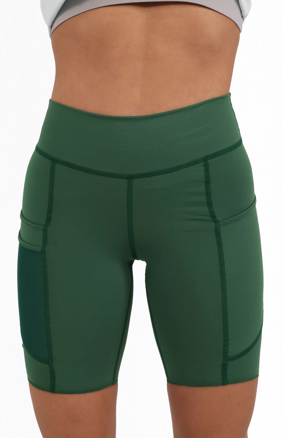 Licra de alto rendimiento diseñada específicamente para runners que buscan comodidad y funcionalidad,confeccionada en tejido compresivo liviano que favorece la circulación y reduce la fatiga muscular,bolsillos laterales para almacenamiento seguro,sin costuras en ruedo para mayor comodidad,siliconado interno en contorno de pierna que evita deslizamientos,pretina anatómica que se ajusta perfectamente al cuerpo,detalles reflectivos para mayor visibilidad y seguridad.
 
 https://static.wixstatic.com/media/02498f_0d83fa3c7b6742759cd383785bf2d9d9~mv2.jpg 
 100000 
 true 
 765474163,574087863,573463925 
 https://video.wixstatic.com/video/02498f_cdfd63e6daf747aea0e412685d0ef31d/1080p/mp4/file.mp4