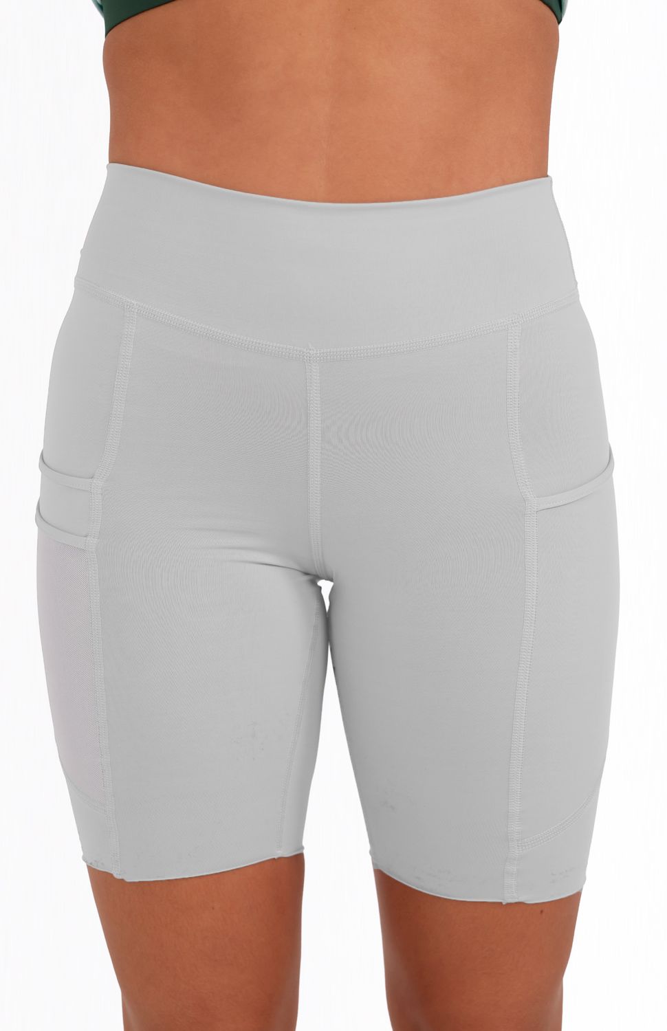 Licra de alto rendimiento diseñada específicamente para runners que buscan comodidad y funcionalidad,confeccionada en tejido compresivo liviano que favorece la circulación y reduce la fatiga muscular,bolsillos laterales para almacenamiento seguro,sin costuras en ruedo para mayor comodidad,siliconado interno en contorno de pierna que evita deslizamientos,pretina anatómica que se ajusta perfectamente al cuerpo,detalles reflectivos para mayor visibilidad y seguridad.
 
 https://static.wixstatic.com/media/02498f_0d83fa3c7b6742759cd383785bf2d9d9~mv2.jpg 
 100000 
 true 
 765474163,574087863,573463925 
 https://video.wixstatic.com/video/02498f_92d27f80fc3e45d48e88121742ee61d4/1080p/mp4/file.mp4