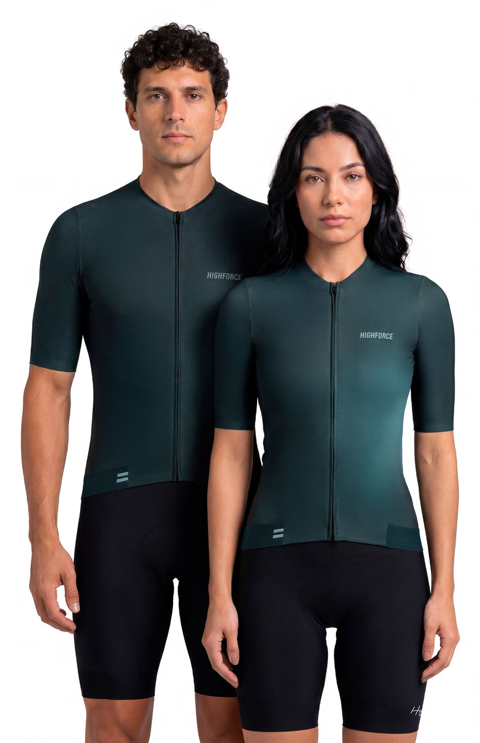 Jersey de Ciclismo Ultralight 3.0 Unisex Highforce Manga Montada
Diseñado específicamente para el ciclismo de ruta o montaña,esta prenda de alto rendimiento ofrece una sensación de segunda piel.Al fusionar ligereza extrema con un ajuste aerodinámico profesional,es la opción definitiva para optimizar tu velocidad y frescura en cada kilómetro.
• Peso Ultraliviano e Innovación:Confeccionado con un tejido técnico ultraliviano que reduce el peso al mínimo sin perder durabilidad.
• Máxima Transpirabilidad:Tecnología de secado rápido y una distribución eficiente del sudor.
• Ajuste Pro Unisex:Silueta aerodinámica que se adapta perfectamente a la anatomía de hombres y mujeres.
• Protección Solar:Textil técnico inteligente con protección UV integrada para rutas largas bajo el sol.
• Almacenamiento Funcional:Tres bolsillos traseros optimizados que no se bajan ni pierden la forma cuando están llenos. 
 
 160000 
 true 
 702346485,574087863,686525704