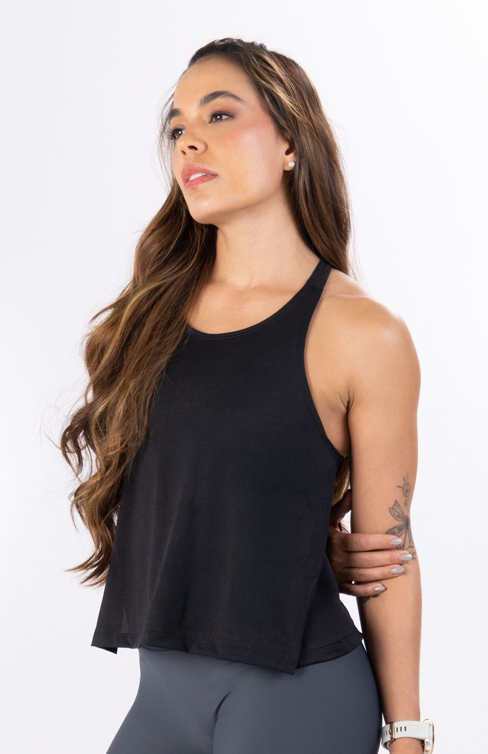 Camiseta Deportiva Manga Sisa Highforce para Mujer