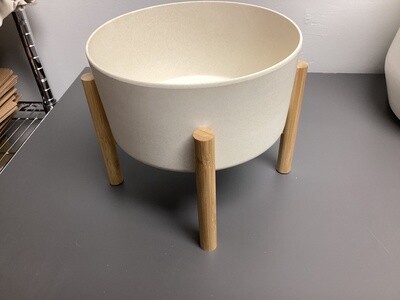 9” Bamboo Fiber Pot with Stand