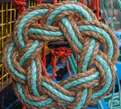 Cast Away Swirl Sailors Wreath 16”