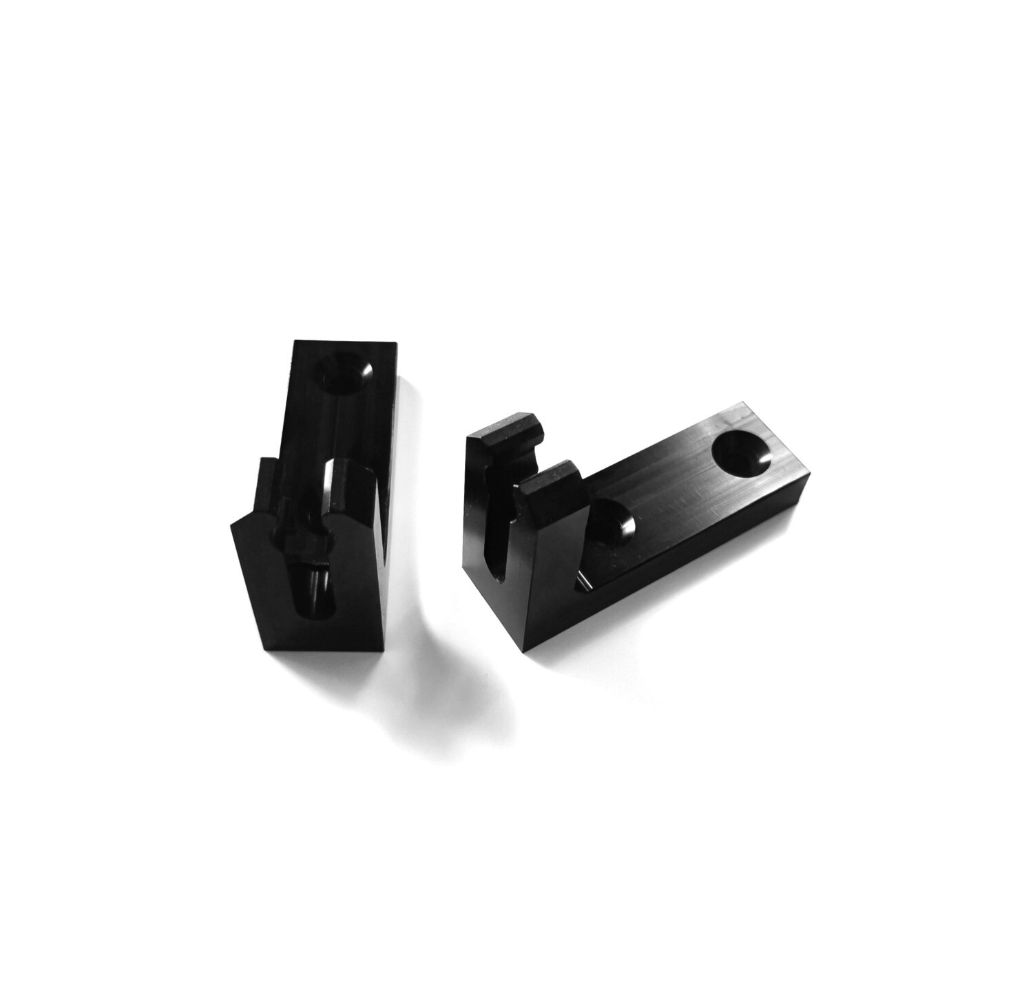 Docking Clamp for container - Paercelmate