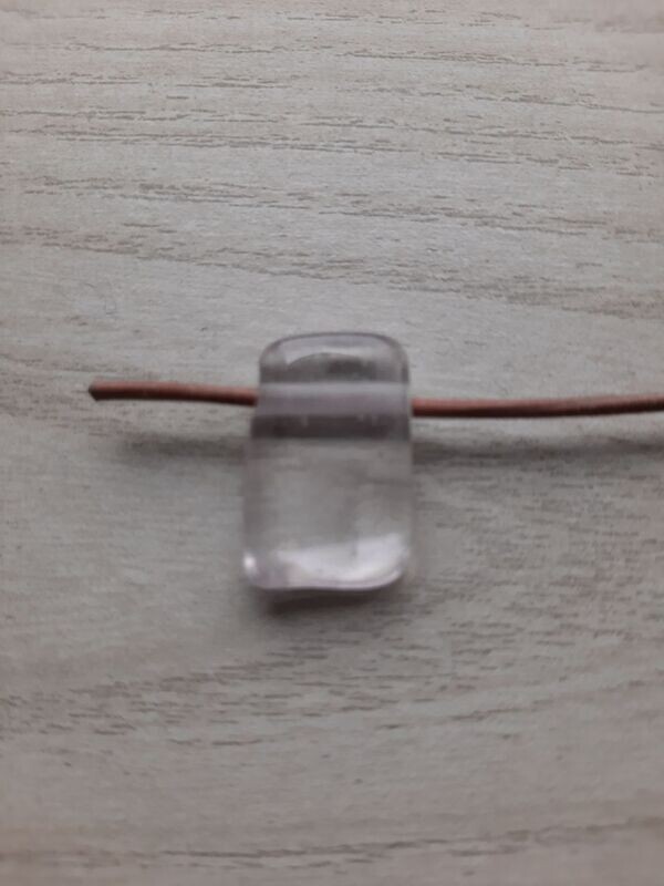 Kunzit-Anhänger ohne Lederbändchen, Brasilien, besonders schöne klare Qualität, ca. 1,3/2,0/0,5 cm.
