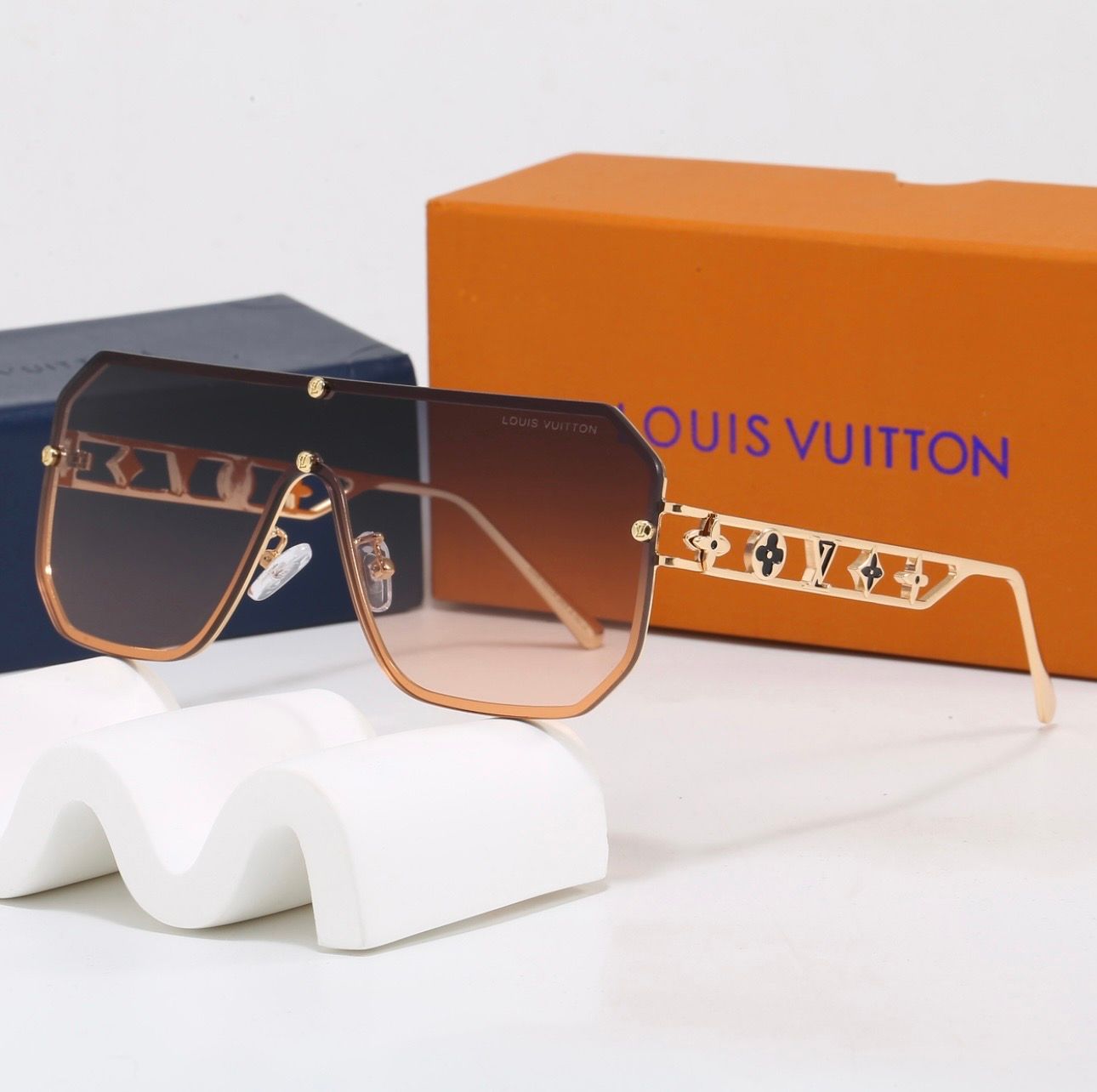 LV Noir Royale Sunglasses