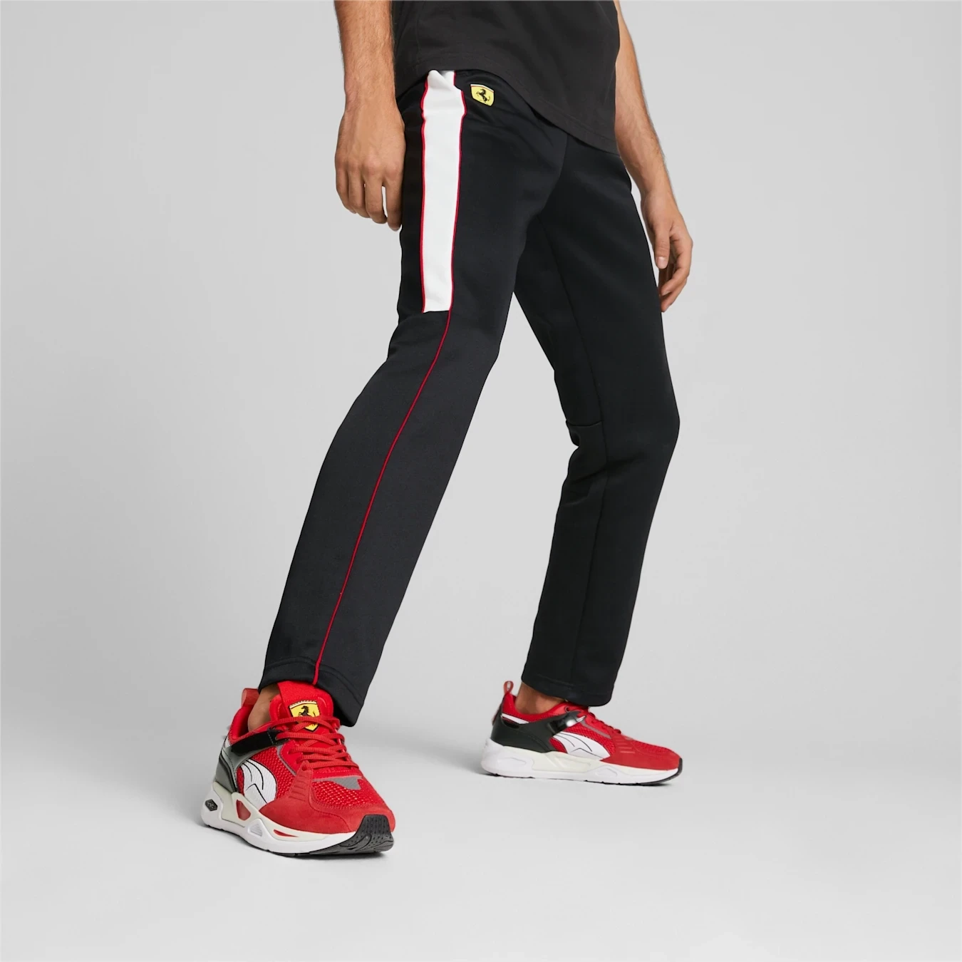 Puma 535827 Men's Ferrari Race MT7 Track Pants