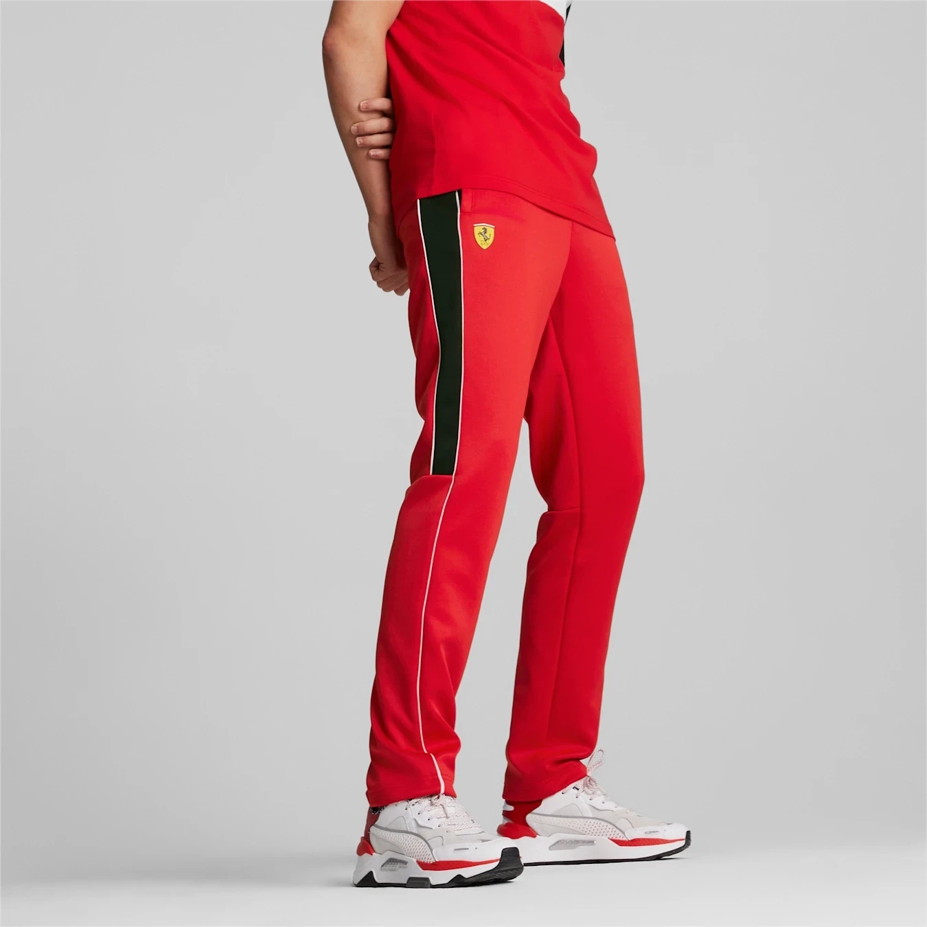 Puma 535827 Men's Ferrari Race MT7 Track Pants/