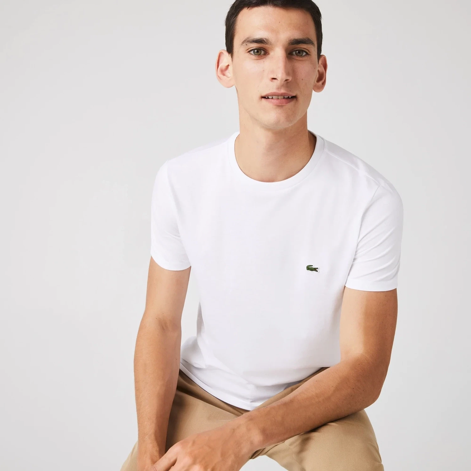 Lacoste TH6709 52 001 Men’s Short Sleeve Regular Fit Round Neck T-Shirt – White