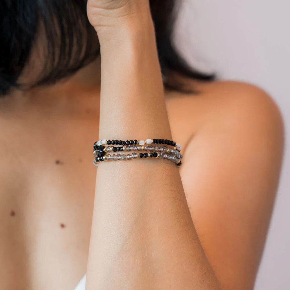 Beblue BBSURWISH-N-TS Gold Be Wishful Black Bead Bracelet - Twinkle & Shine