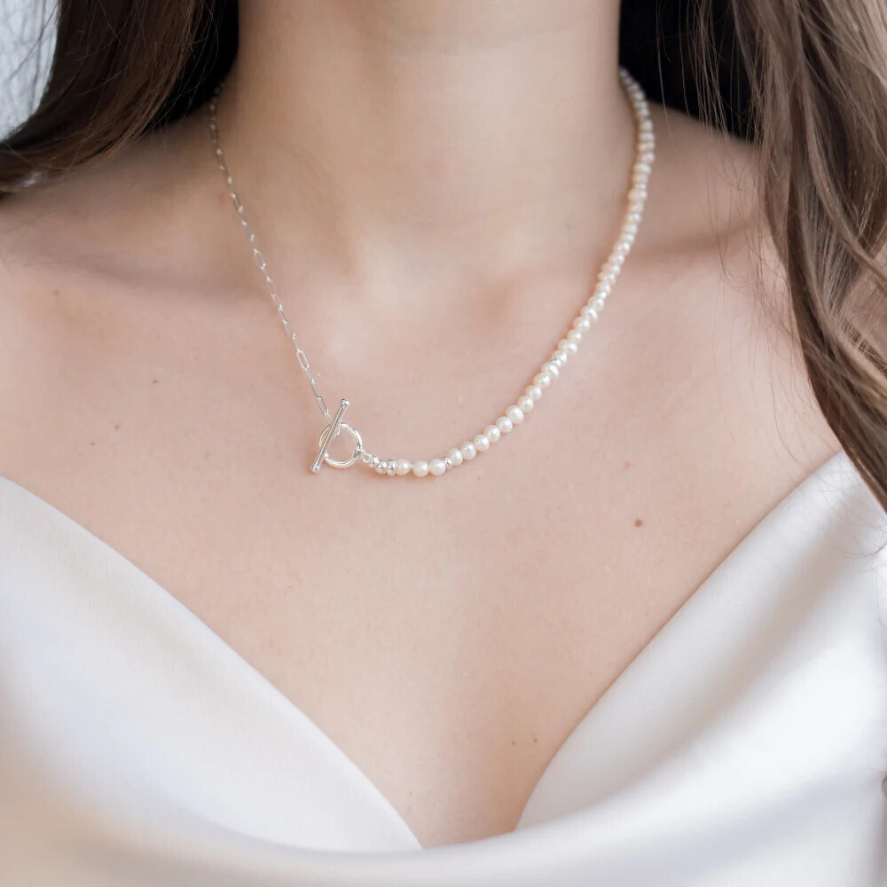 Beblue BCCDELI-SBL Silver Be Delicate Thin Paperclip Chain & Pearls Necklace - Solar Blue