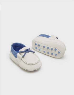 Mayoral 9506 White Baby Shoes With Blue Lace In The Front