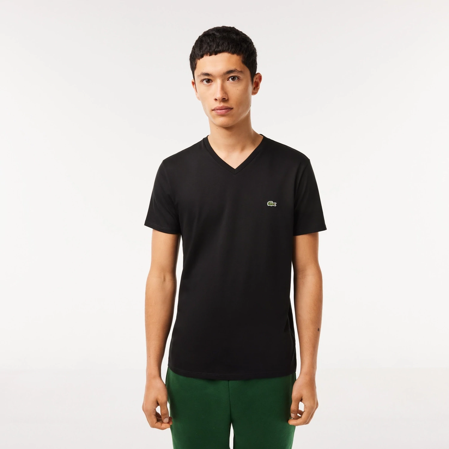 Lacoste TH6710 52 031 Men’s Short Sleeve Regular Fit V-Neck T-Shirt – Black
