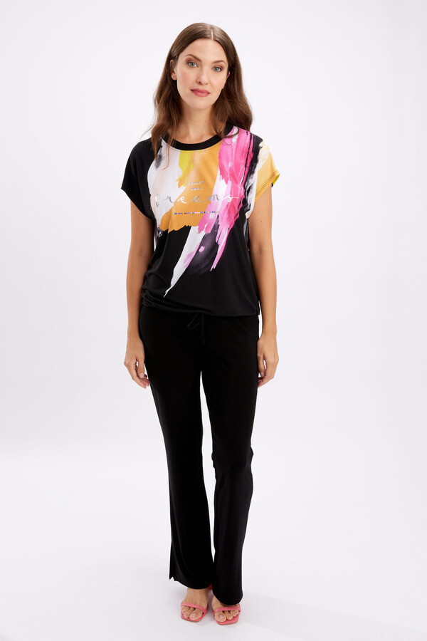 Frank Lyman 246462 Women's Short Sleeve Graphic Front Top – Black- Multi