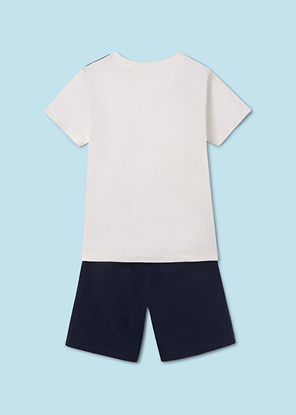 Nukutavake 6665 white textured t-shirt with drawstring shorts