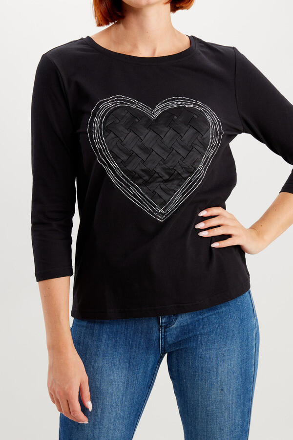 Frank Lyman 233828U Women’s Long Sleeve Rhinestone Heart Top – Black