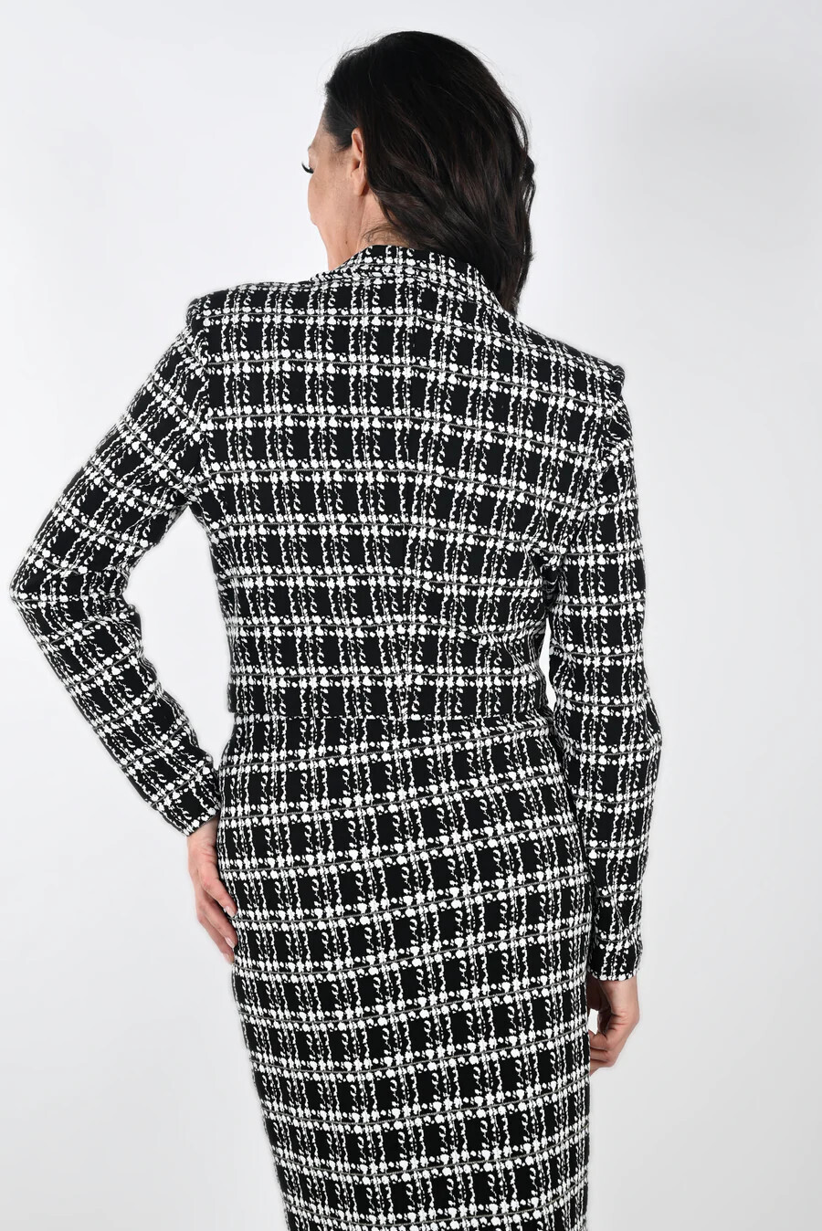 Frank Lyman 233309 Women's Long Sleeve Textured Metallic Knit Blazer – Black- White