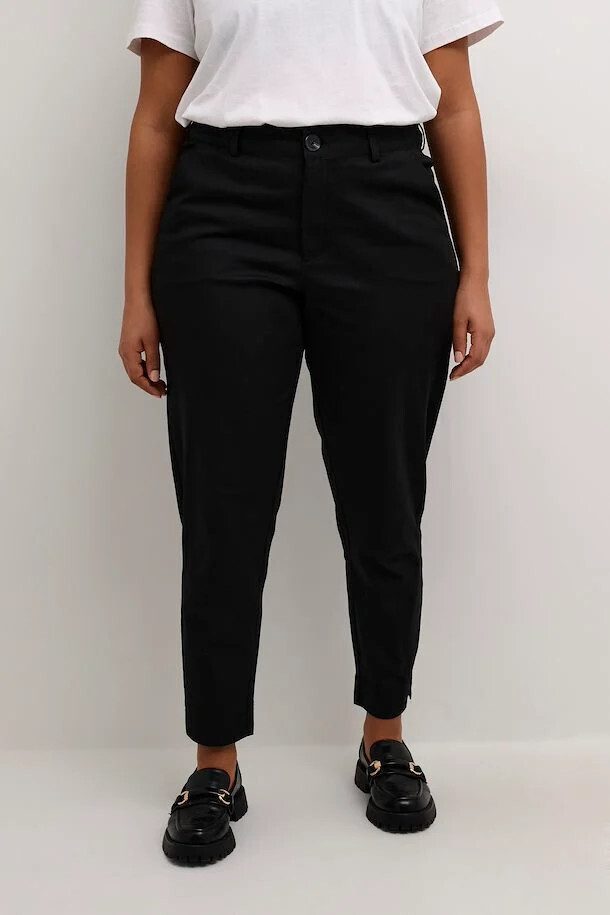 Kaffe Curve 10581546 Women's Leana Chino 7/8 Pants – Black Deep