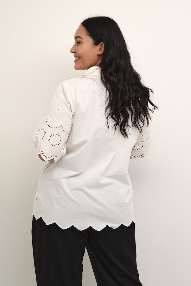 Kaffe Curve 10582154 Women's Short Sleeve Samini Blouse – Chalk