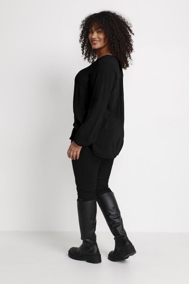 Kaffe Curve 10580001 Women’s Long Sleeve Ami Blouse – Black Deep