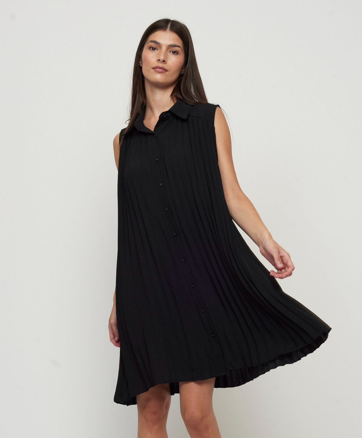 Pistache P-0034 Women's Sleveless Collared Pleated Dress/, Color: BLACK, Size: XS