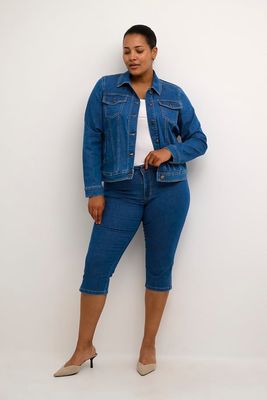 Kaffe Curve 10581452 Women's Vicka Denim Jacket – Medium Blue Washed Denim