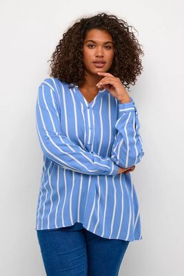 Kaffe Curve 10580350 Women's LS Sida Blouse/ REGATTA- CHALK STRIPE