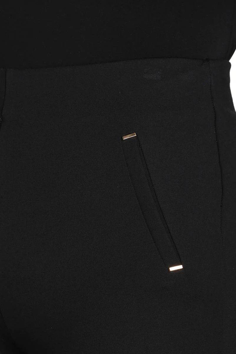 Frank Lyman 243441U Women's Straight Knit Pull-On Pant – Black