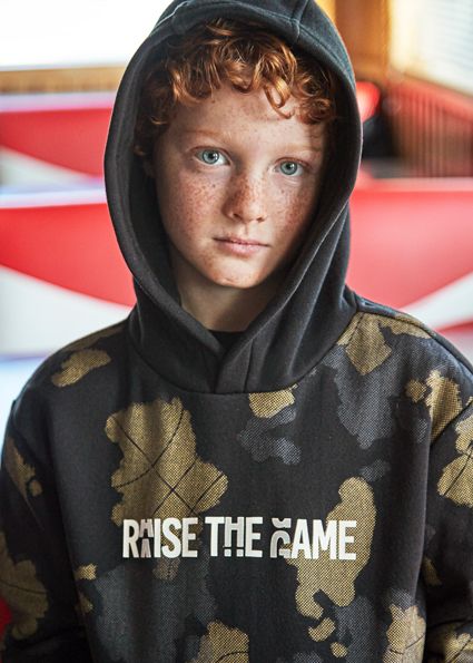 Nukutavake 7449 Boy's Long Sleeve "Raise the Game" Hoodie – Negro