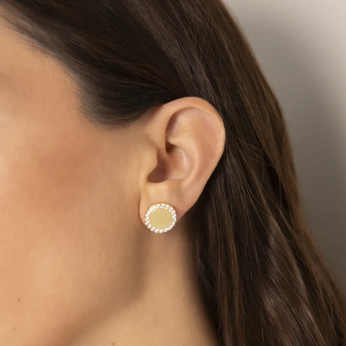 Etrusca WSET00726.YG 18KT Gold-Plated Button Hammered & White CZ Stud Earrings