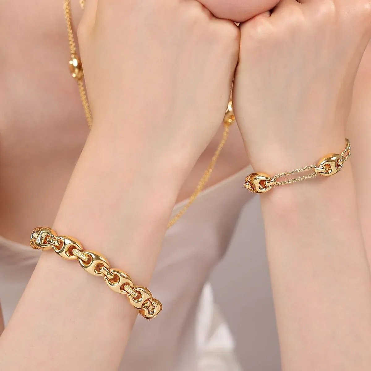 Bronzallure WSBZ02403Y.YG 18KT Gold-Plated 2-Strand Stations Gucci Bracelet