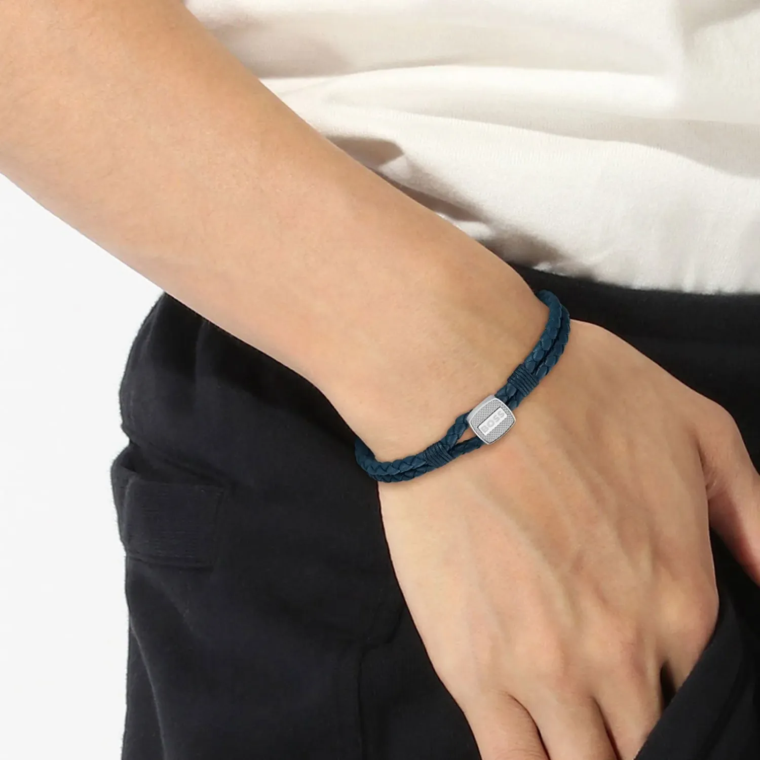 BOSS 1580293 Men's Blue Leather w/ Short Sleeve Closure Bracelet