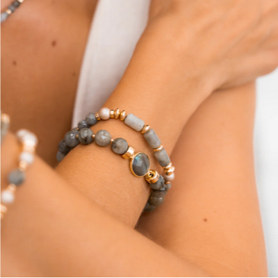 Beblue BBSURINSP-BF Light Green Bracelet w/ Gold Beads