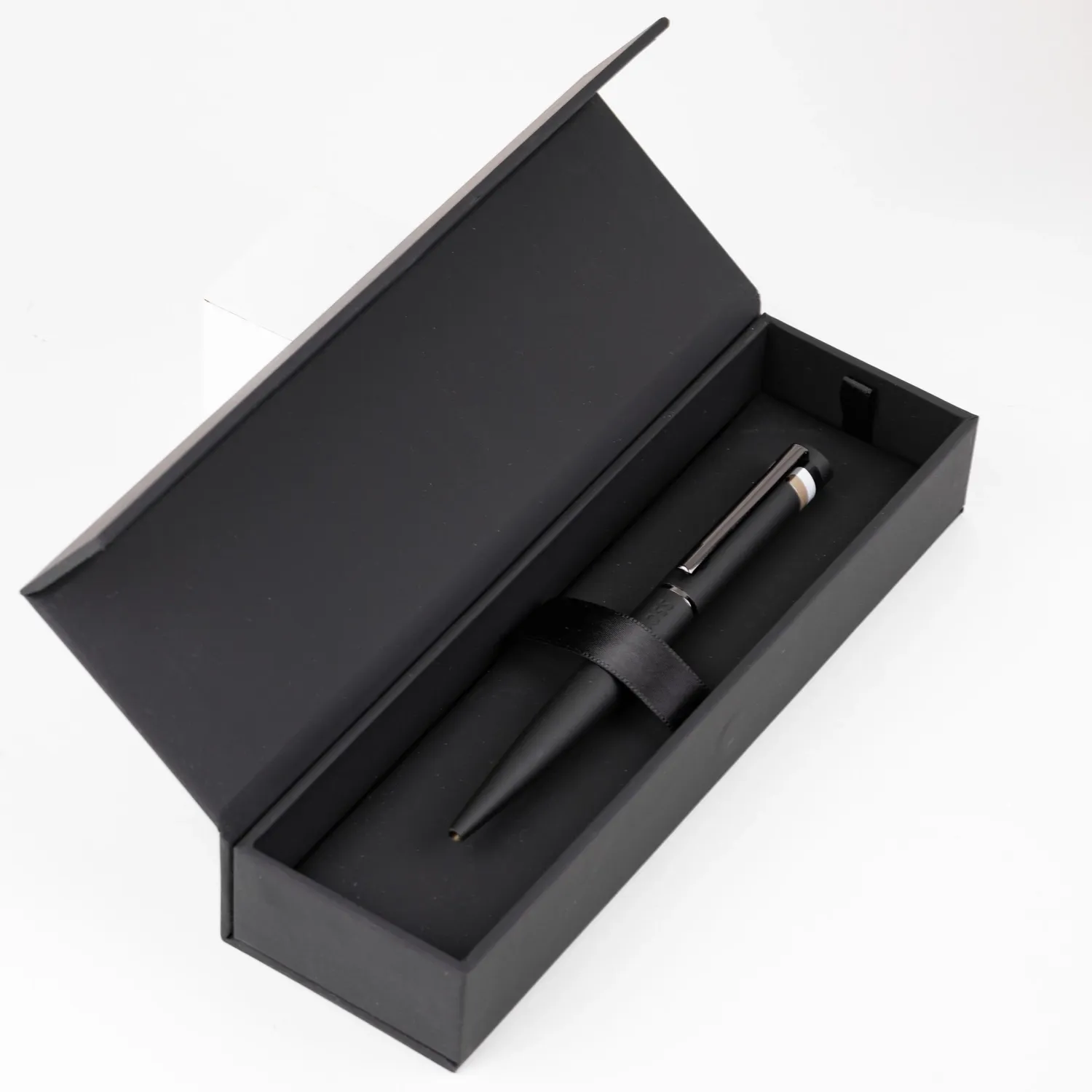 Hugo Boss HSG3524A Iconic Loop Ballpoint Pen – Black