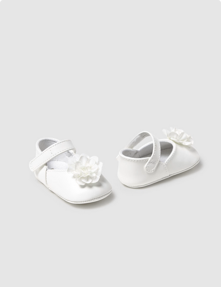 Mayoral 9902 Baby Girl Shoes Flower Detail/