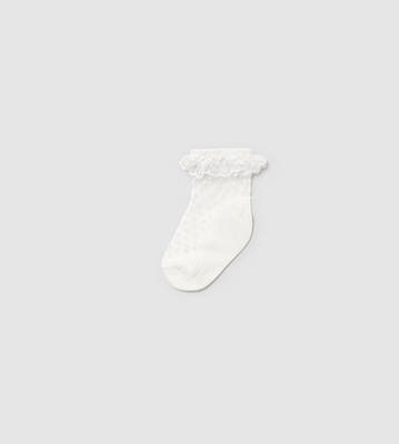 Mayoral 10873 Baby Girl’s Polka Dot Mesh & Lace Frill Plumeti Socks/