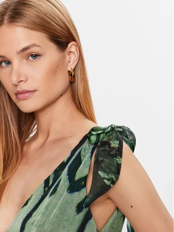 Guess W3GH92WE550 Women’s SL Roxan Top – Rainforest