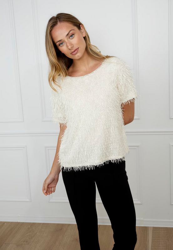 Frank Lyman 259739 Women's Short Sleeve Shimmer Fringe Top – Vanilla