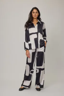 Pistache 424176-AM Women's Long Sleeve Satin Abstract Mosaic Print Blouse