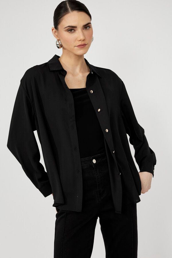 Frank Lyman 253829 Women's Woven Blouse w/ Leopard Heart