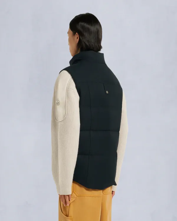 Moose Knuckles M35MV474H1 Men's Westmount Two Tone Vest – Black