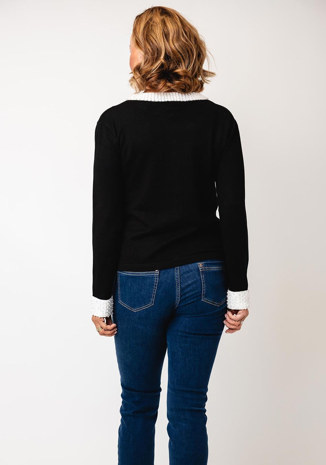 Leo & Ugo JW812 Women's Long Sleeve Round Neck Sweater w/ Beads