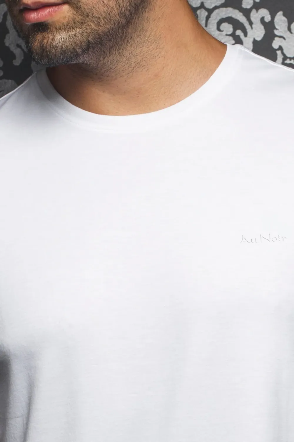 Au Noir C-MICHAEL Men’s Short Sleeve Round Neck T-Shirt – White