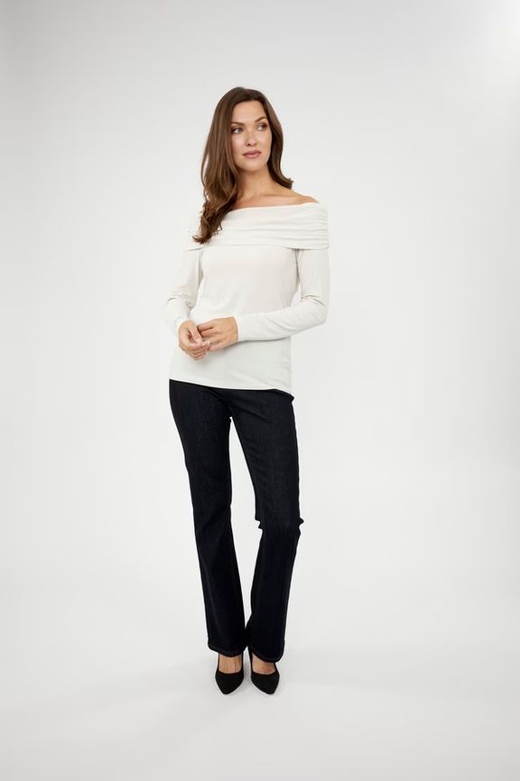 Frank Lyman 244023 Layered Off-Shoulder Long Sleeve Top – Pearl