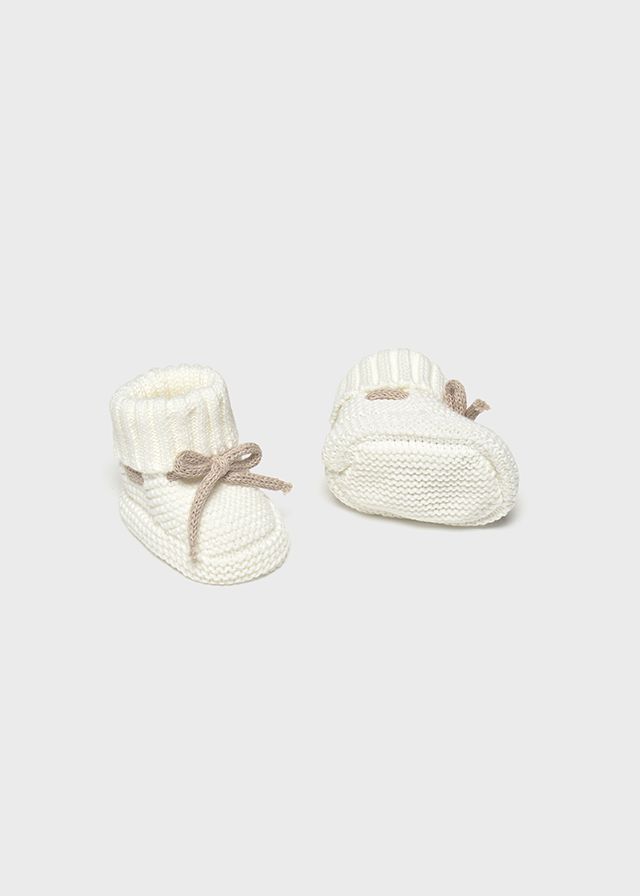 Mayoral 9970 Baby Girl’s Knit Booties – Crudo 3m