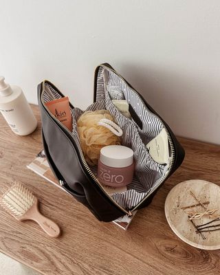 Louenhide 2180 Vanessa Cosmetic Bag/