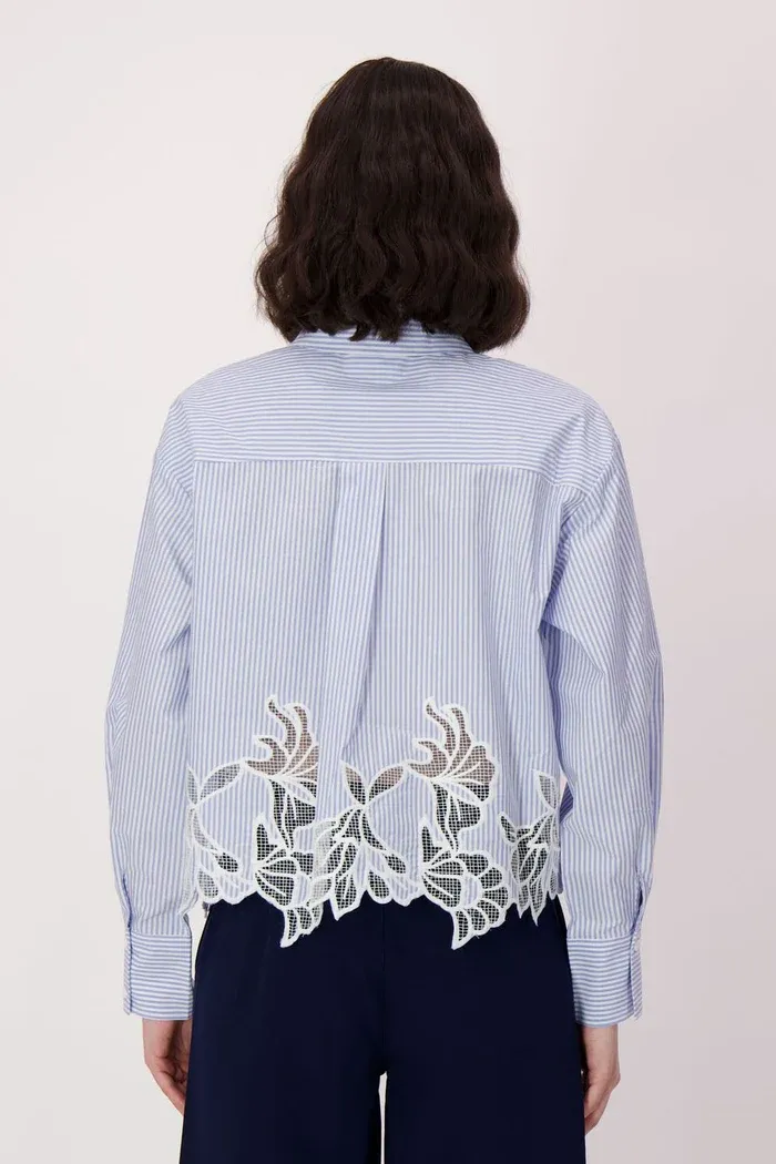 Spanner 226209 Women's Embroidered Hem Striped Blouse