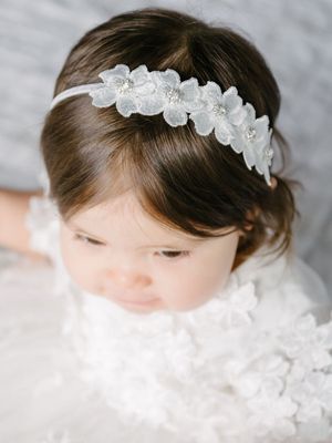 Teter Warm AH44 - Baby Girl's Lace & Rhinestone Floral Headband – White