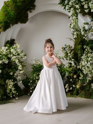 Teter Warm F55 Girl's Plain Communion Dress/